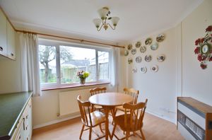 Dining Room- click for photo gallery